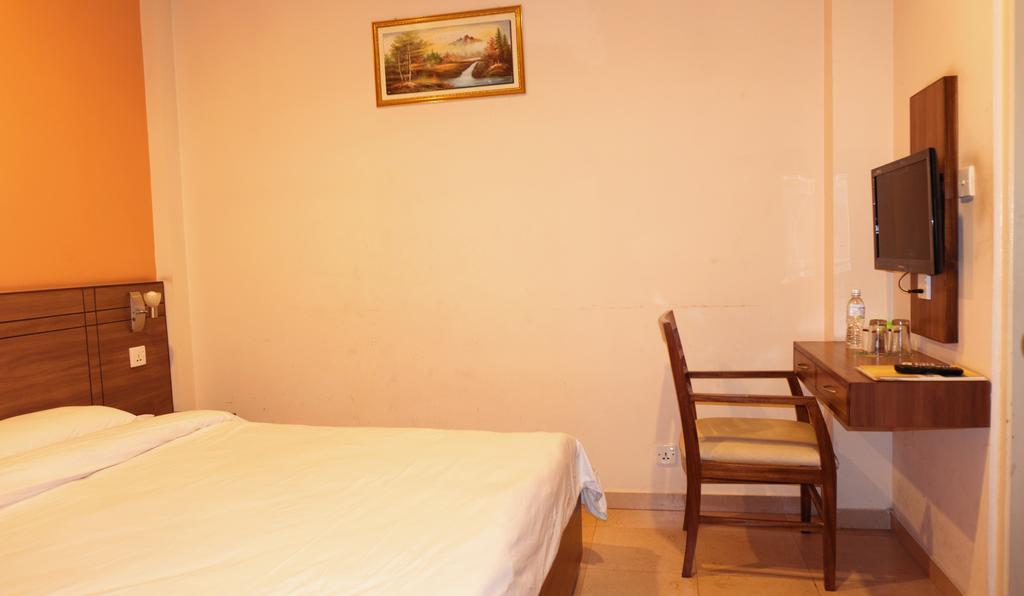 Aryal International Hotel กาฐมาณฑุ ภายนอก รูปภาพ