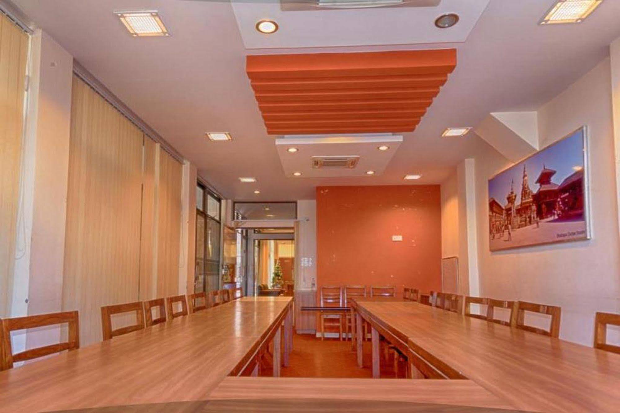 Aryal International Hotel กาฐมาณฑุ ภายนอก รูปภาพ